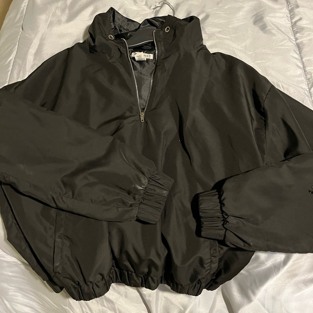 Cropped Windbreaker Jacket